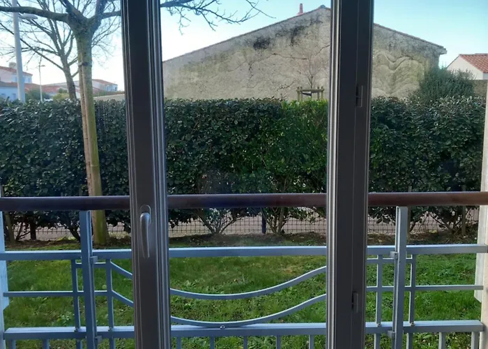 2 Proche Grande * Saint Gilles Croix de vie