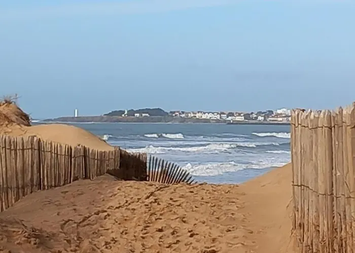 2 Proche Grande * Saint Gilles Croix de vie